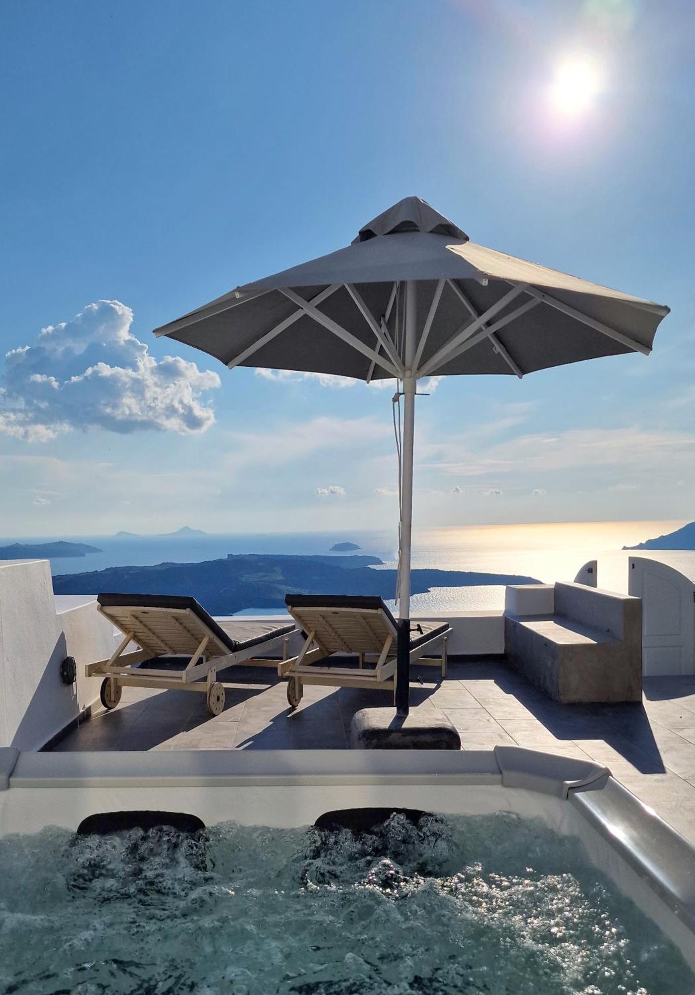 Karpimo Horizon - Caldera View With Private Hot Tub Villa Firostefani Exteriör bild