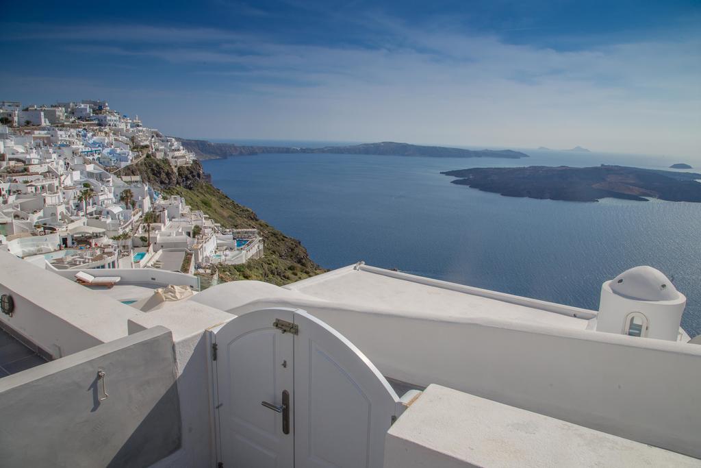 Karpimo Horizon - Caldera View With Private Hot Tub Villa Firostefani Rum bild