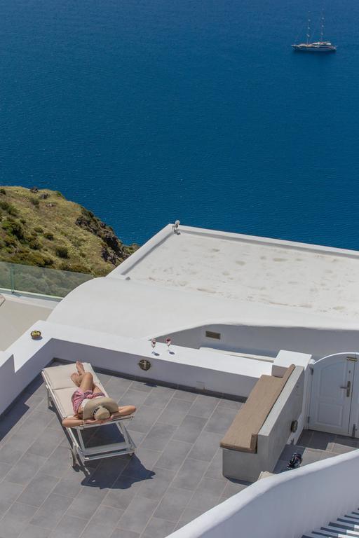 Karpimo Horizon - Caldera View With Private Hot Tub Villa Firostefani Exteriör bild