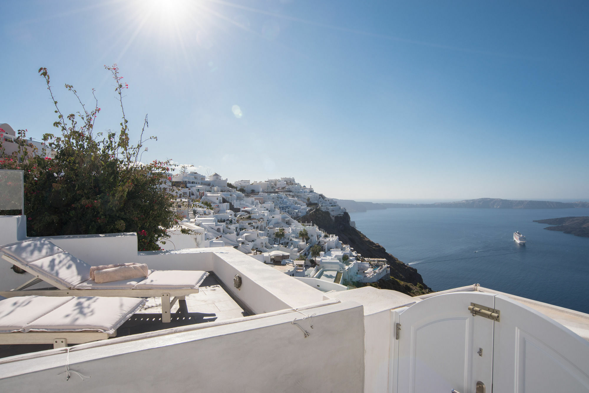 Karpimo Horizon - Caldera View With Private Hot Tub Villa Firostefani Exteriör bild